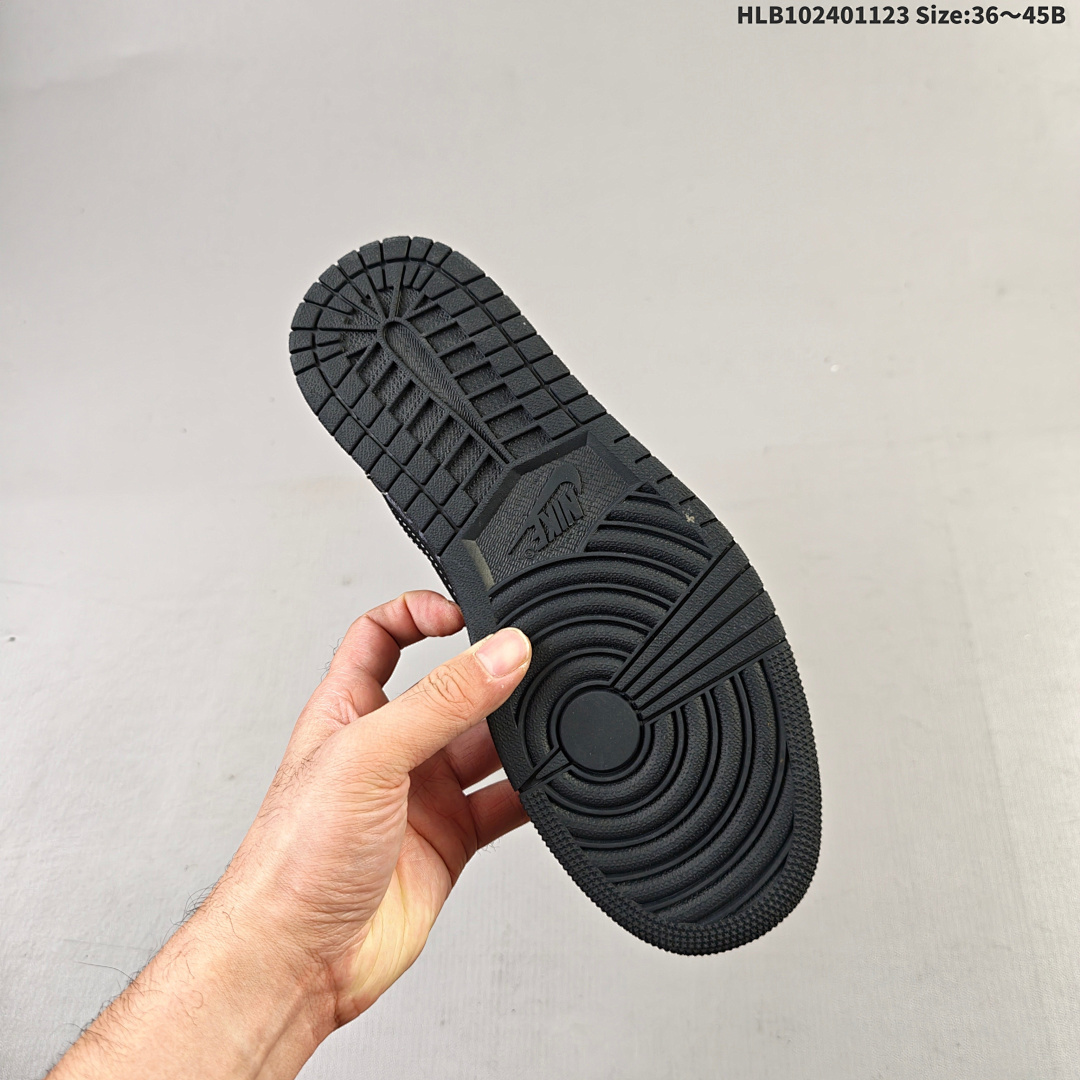 Nike Air Jordan 1 x Travis Scott AJ1 ‘DIY’ - foto 5