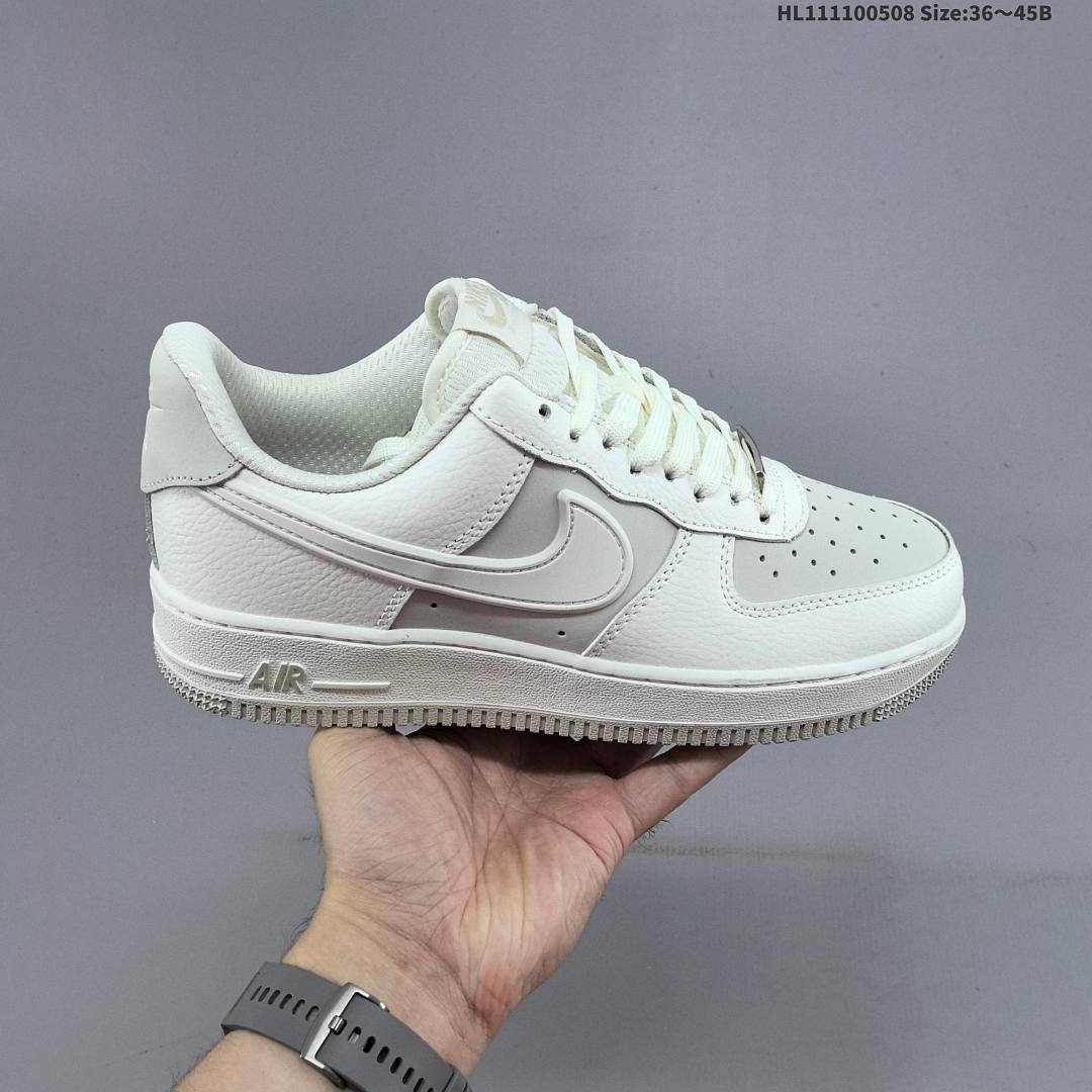 NIKE AIR FORCE 1‘07 LV8 -010 - foto 2