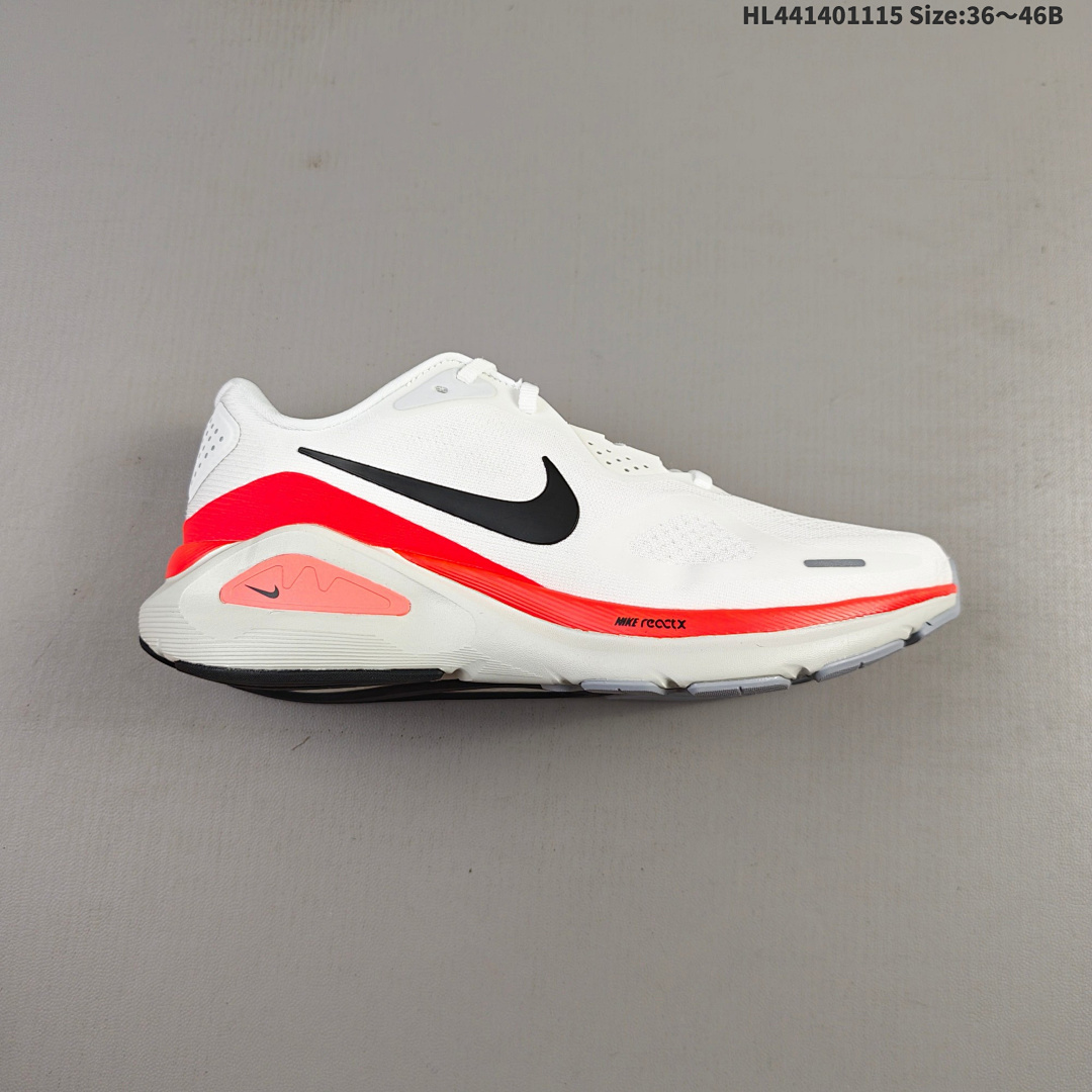 Nike Air Zoom Structure 26 -102 .