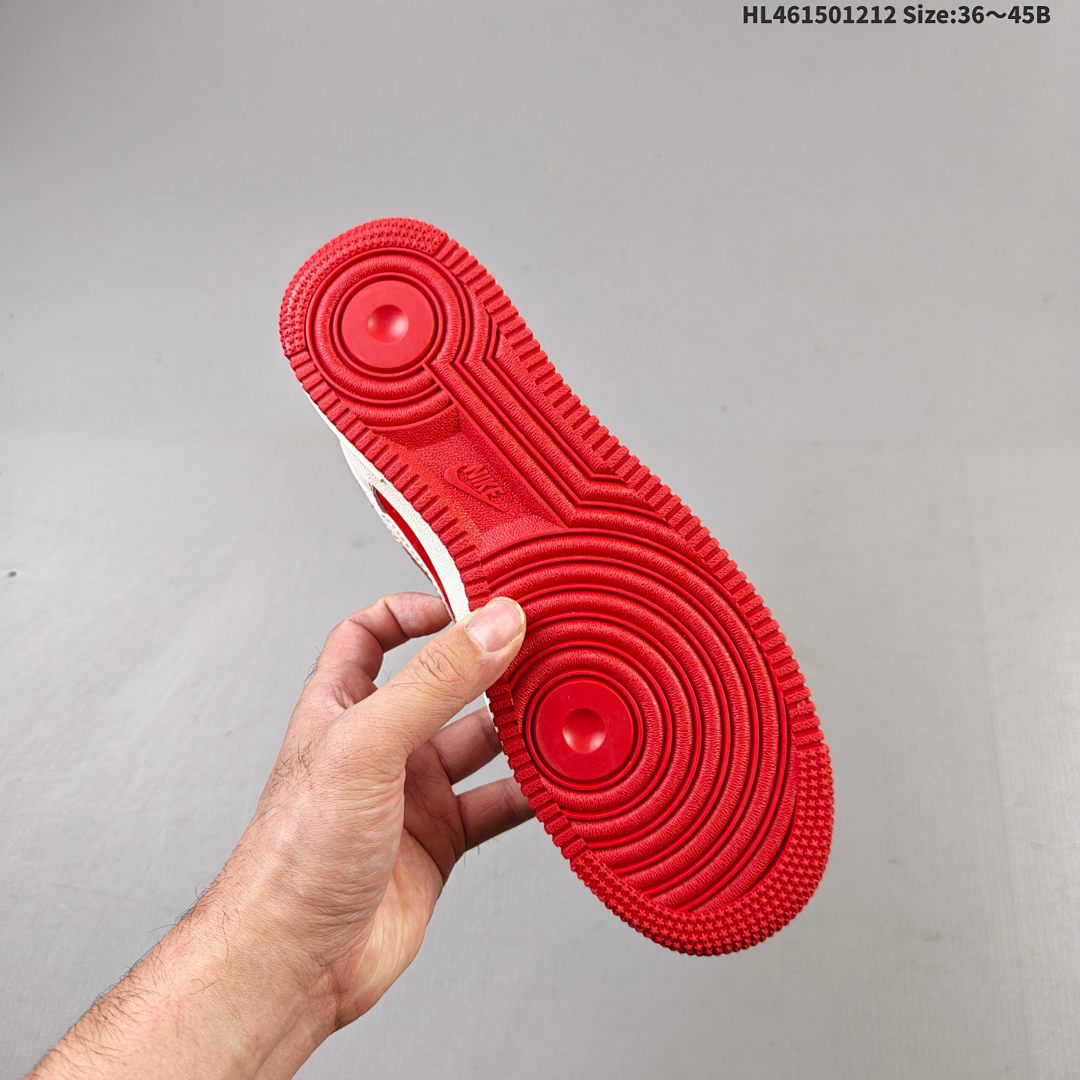 NIKE AIR FORCE 1‘07 LV8 - foto 4