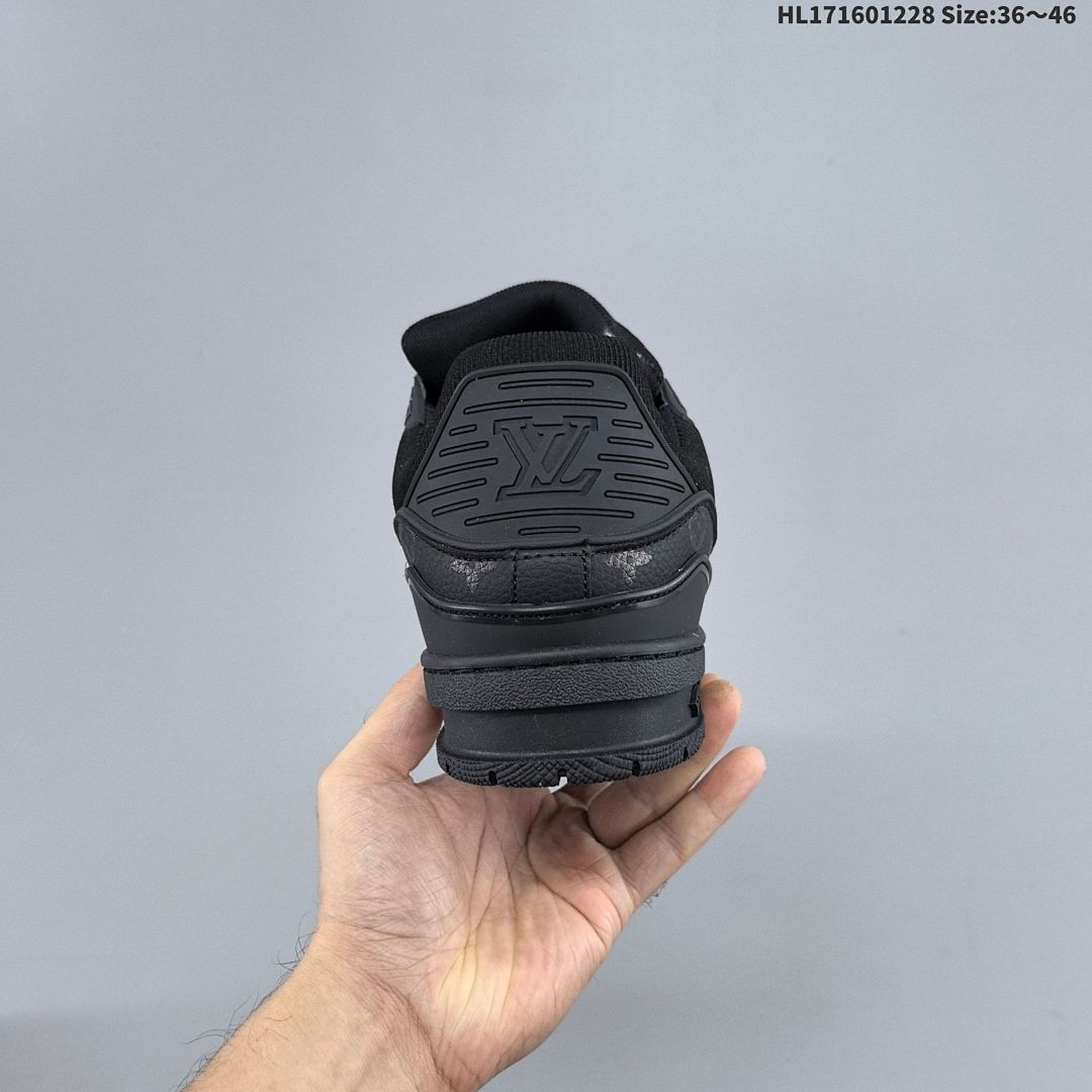 LV ARCH LIGHT SNEAKER 3D - foto 5