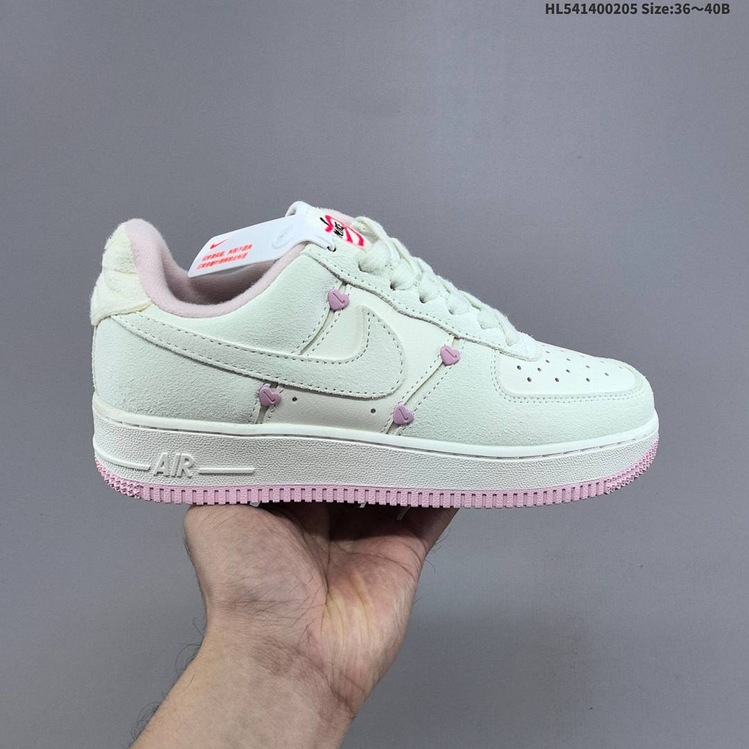 Air Force 1 ‘07 Low DZ1382-00 - foto 9