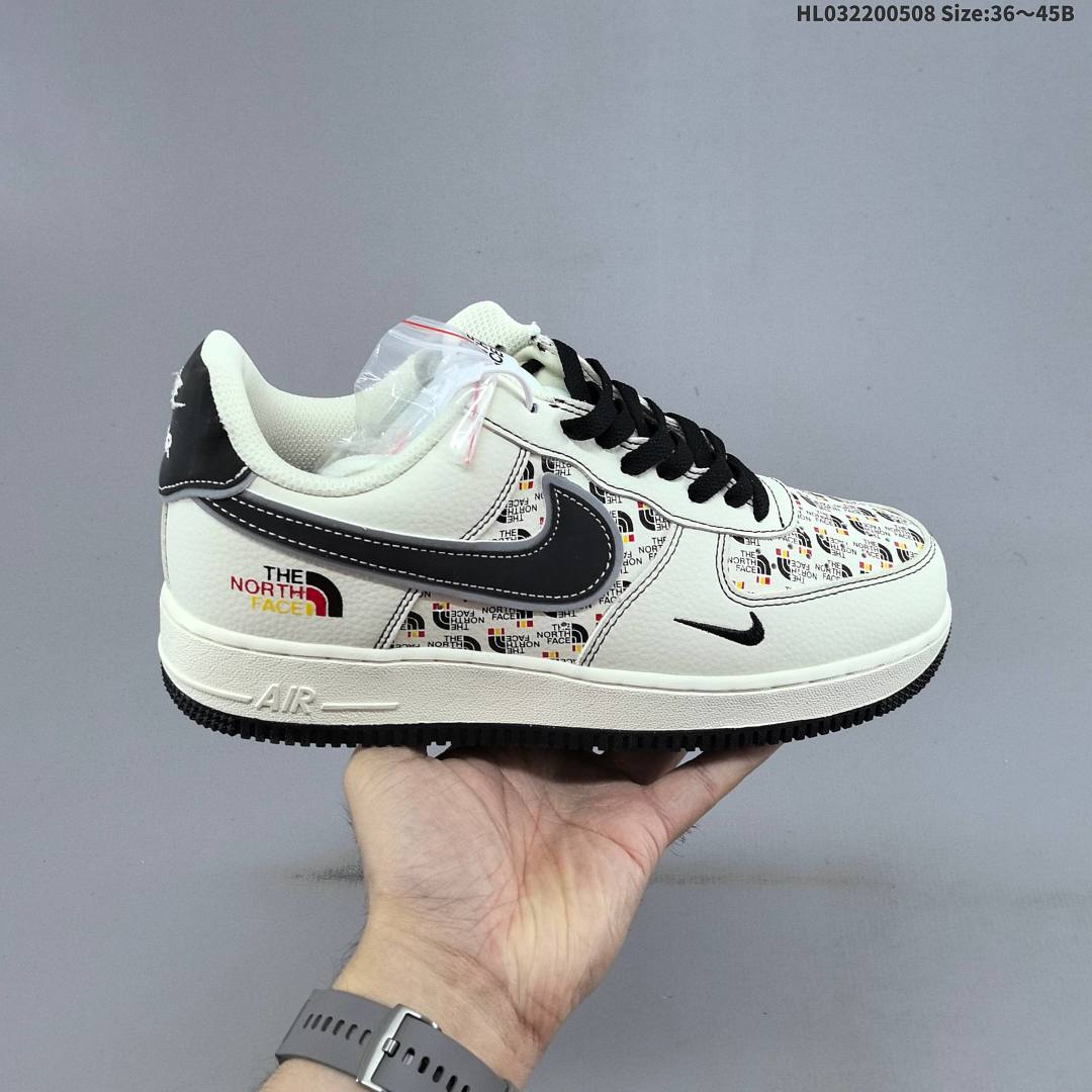 Nike Air Force1 07 low WY - foto 4