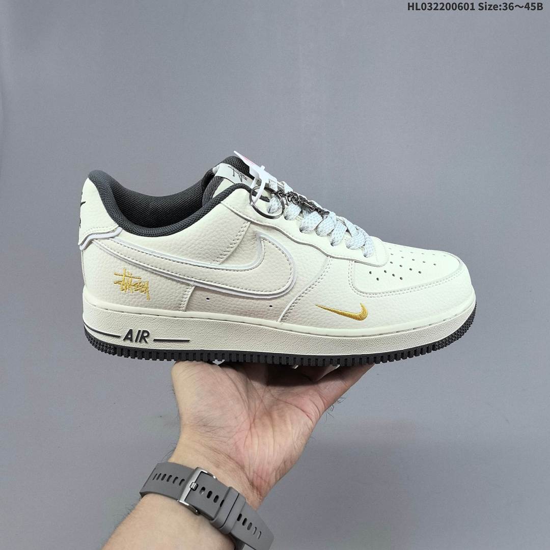 Nike Air Force1 07 low CW228 - foto 2