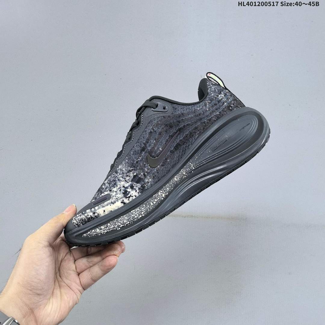Nike VOMERO PLUS ReactX Air Zoom - foto 4