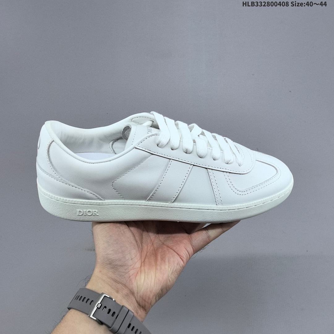 Dior 25 DiorLogo3DÔÇ£ChristianDiorJÔÇÖAdiorÔÇØ - foto 3
