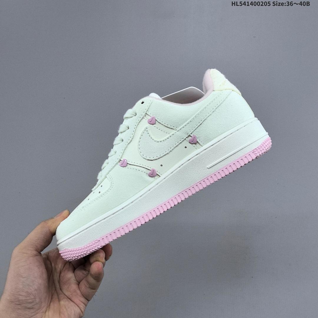 Air Force 1 ‘07 Low DZ1382-00 - foto 7