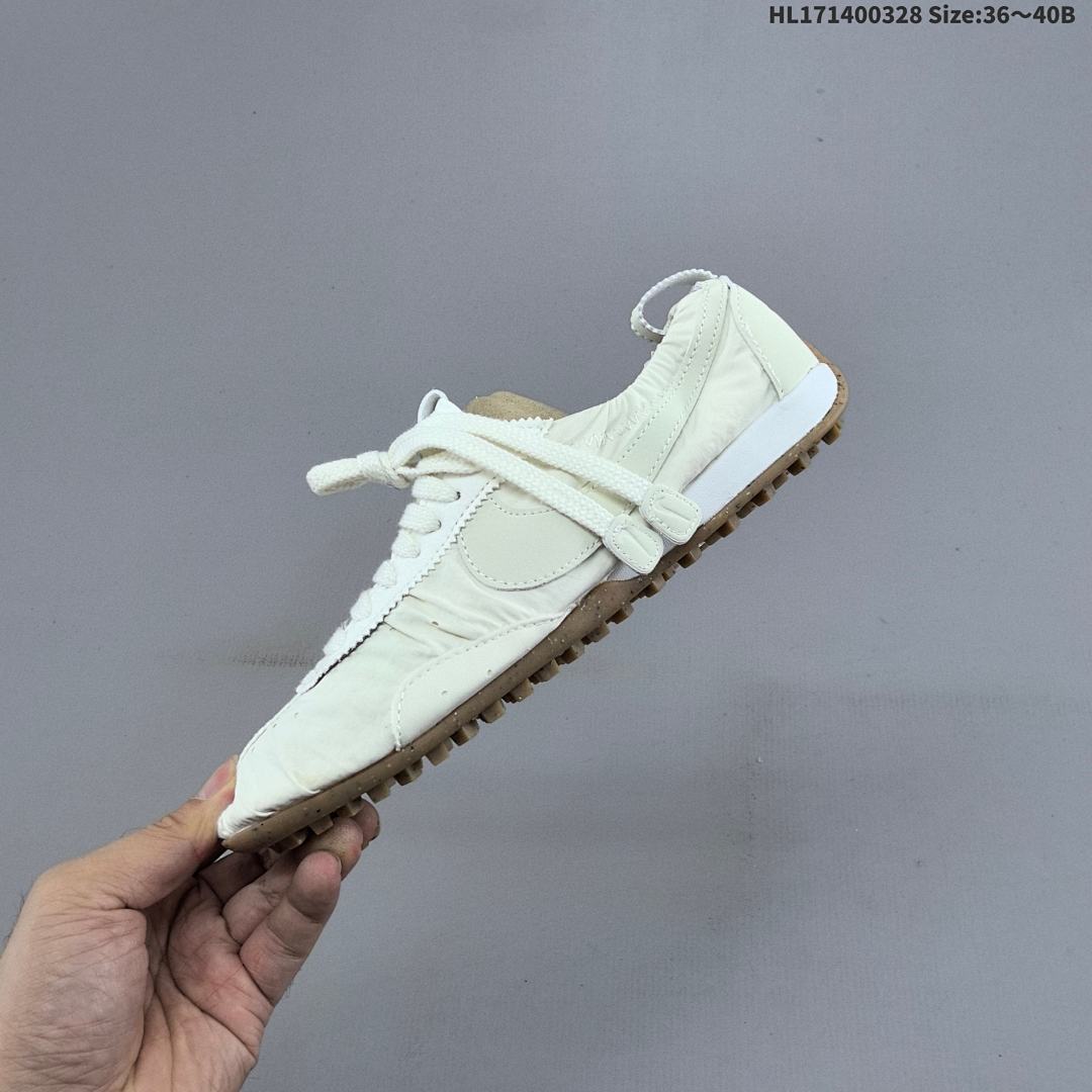 Jacquemus x Nike Jacumoon ‍ ‍‍ - foto 4