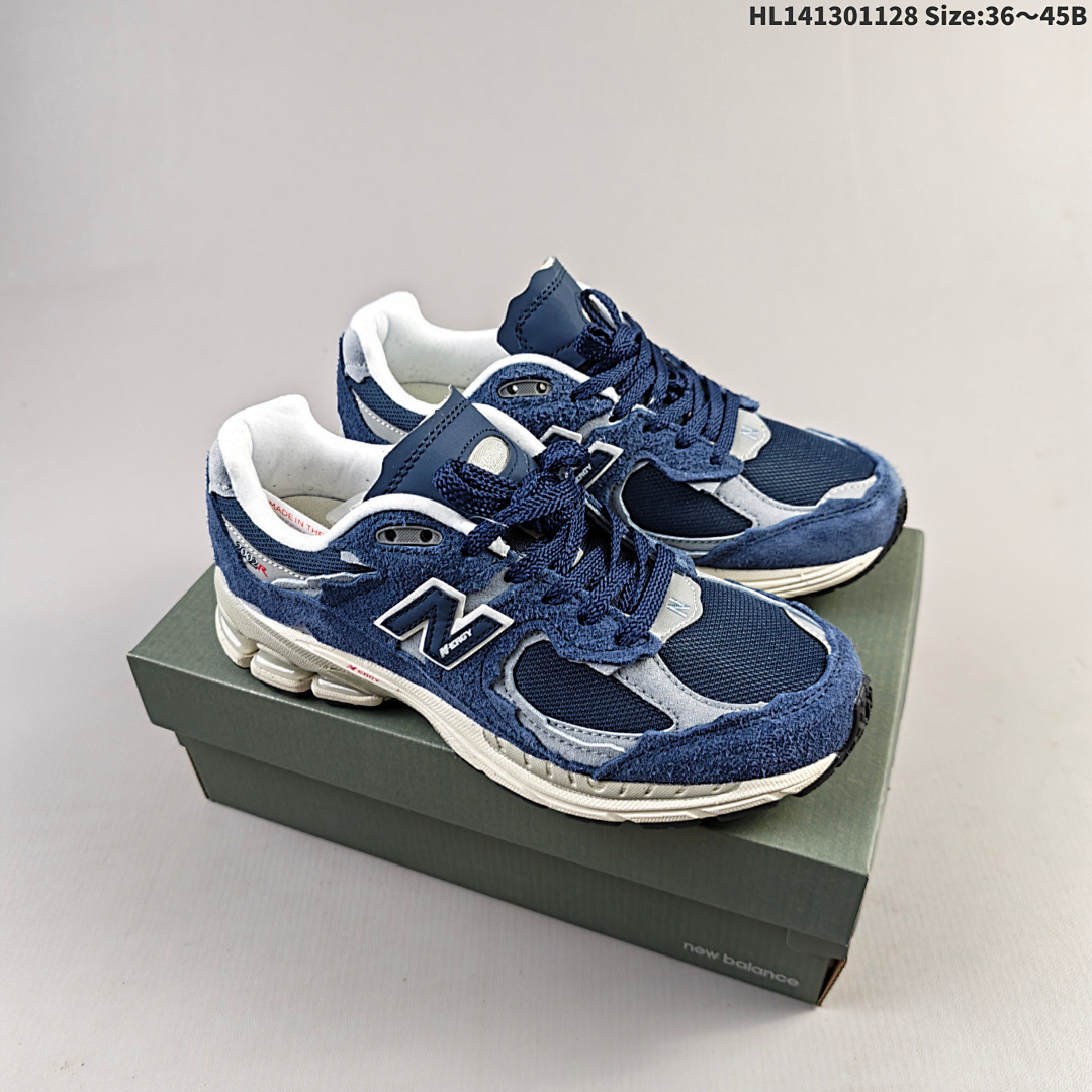 Bape x New Balance 2002 M2002RSABATHINGAPE8 NB NEW BALANCE