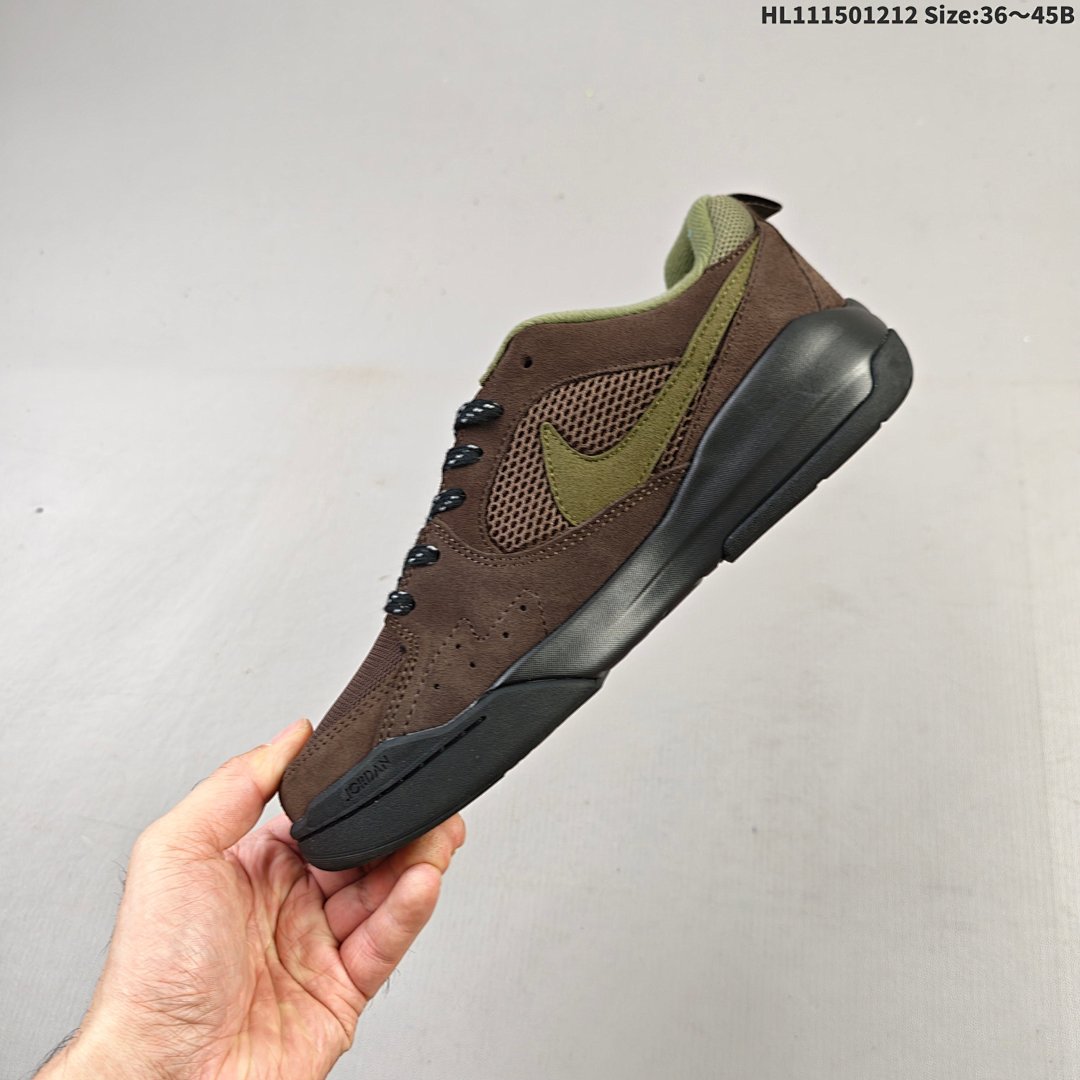 Nike Air Jordan CMFT Era -200 - foto 4