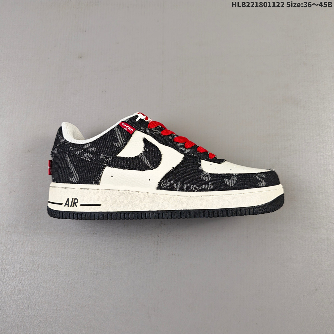 NIKE AIR FORCE 1‘07LV 11