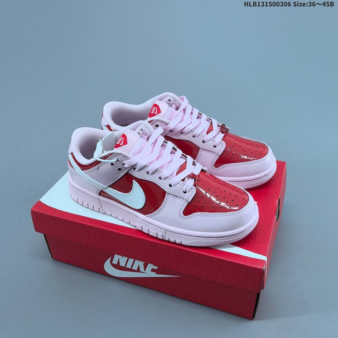Nike Dunk Low Retro ‘DIY ’
