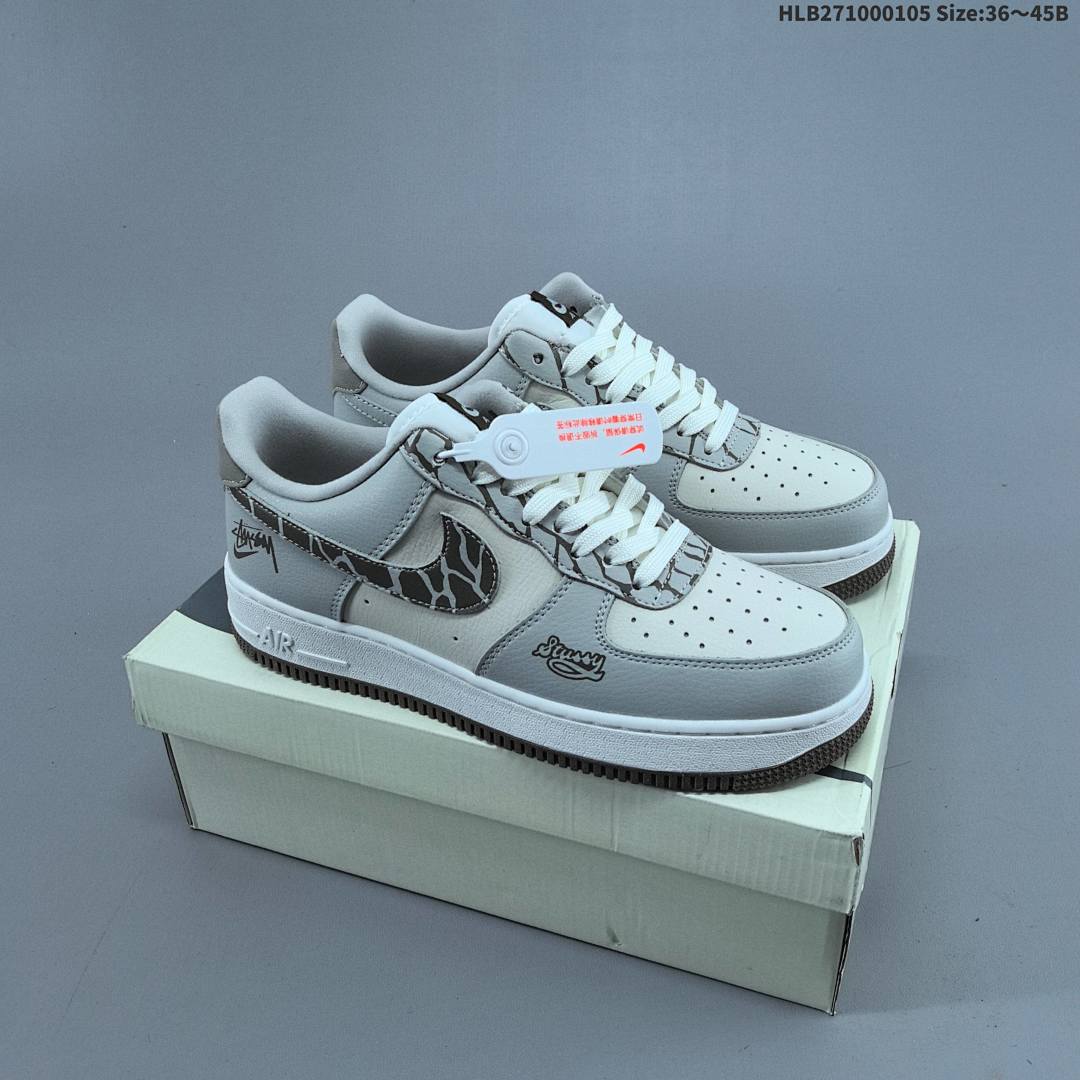NIKE AIR FORCE 1‘07 -004