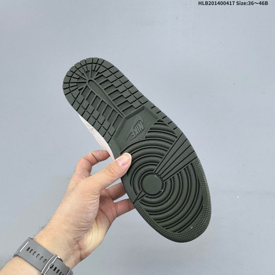 Nike Air Jordan 1 Low AJ1 1 -111 - foto 7