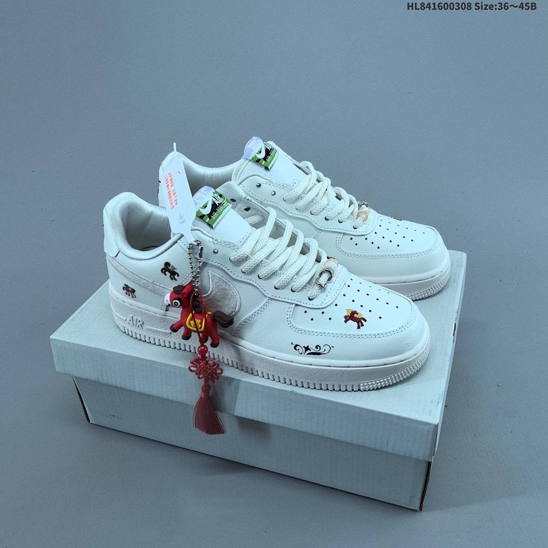 Nk Air Force 1‘07 Low ”Join Forces“ IQ1143 100 Swoosh