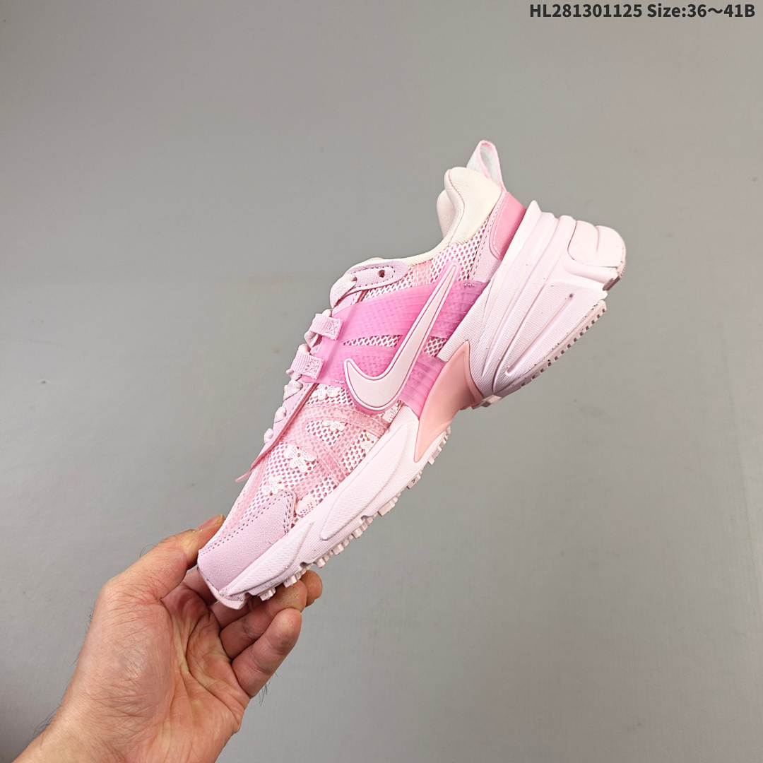 NIKE V2K RUN Swoosh Bill Bowerm - foto 8