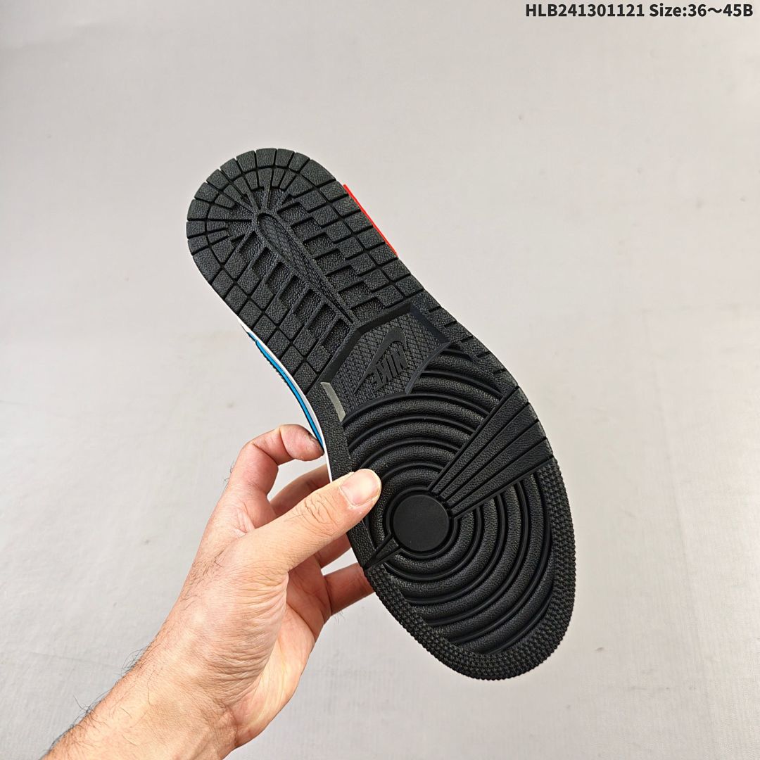 Nike Air Jordan 1 x Travis Scott AJ1 ‘DIY’ - foto 5