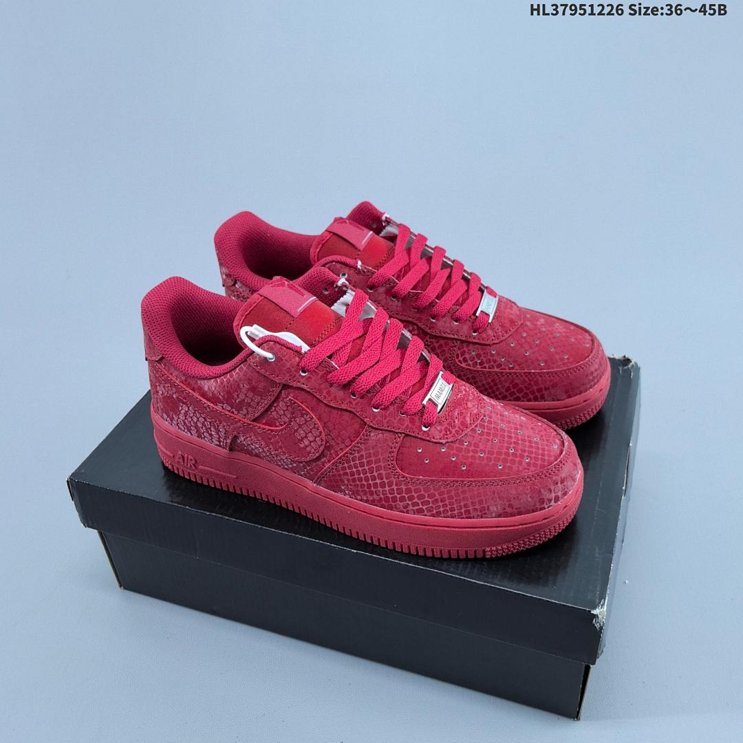 Nike Air Force 1“07LX Force 1 - foto 7