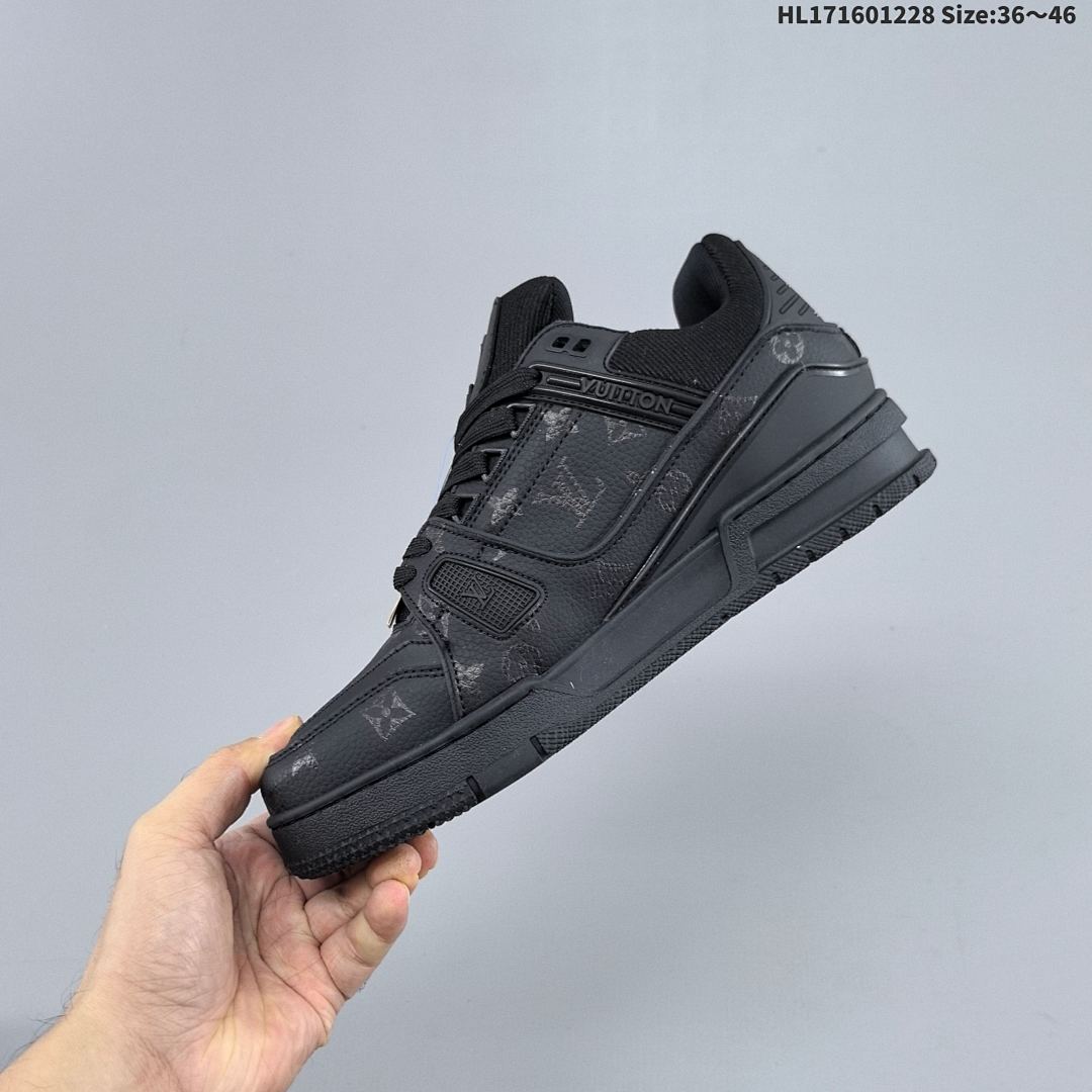 LV ARCH LIGHT SNEAKER 3D - foto 7