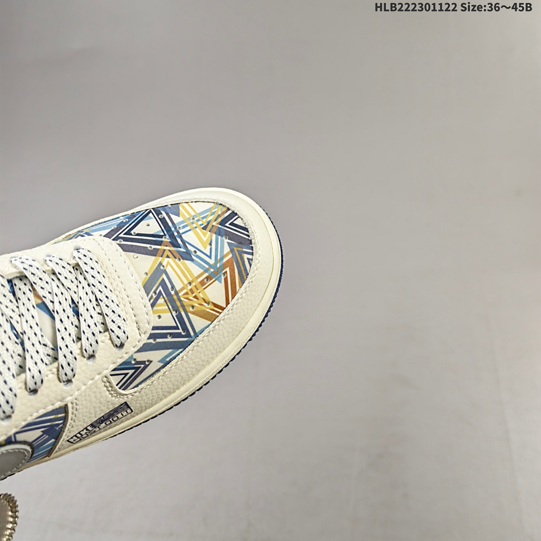 NIKE AIR FORCE 1‘07LV 77 - foto 4