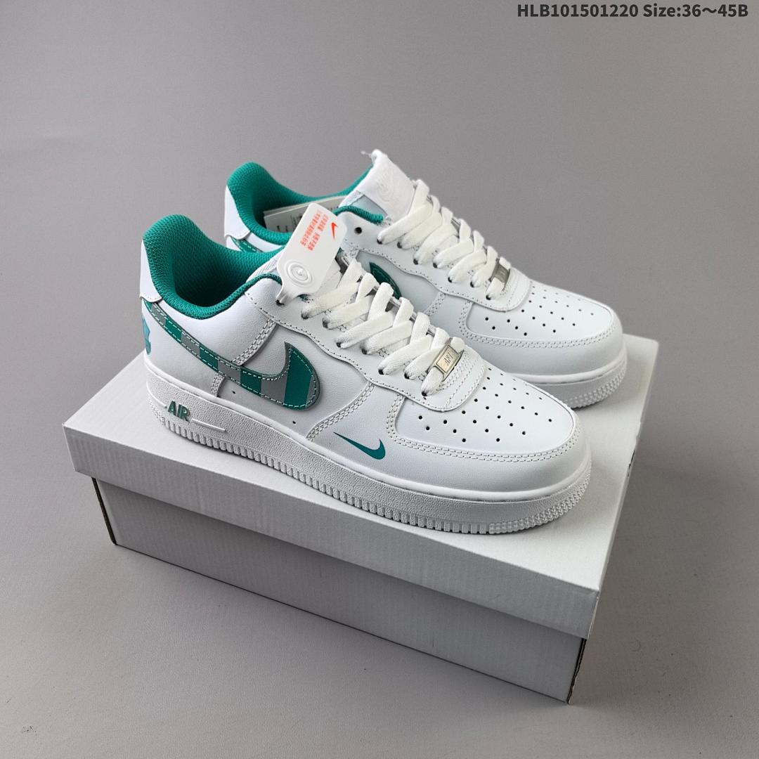 NIKE AIR FORCE 1‘07 -111 S