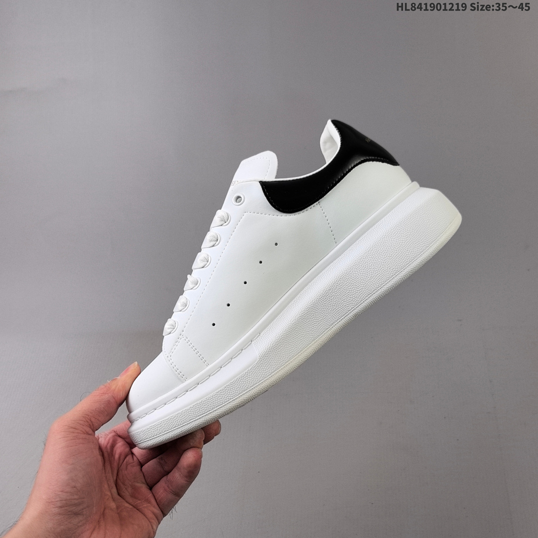 Alexander McQueen Oversized Exaggerated-Sole Suede Leather Sneakers - foto 7