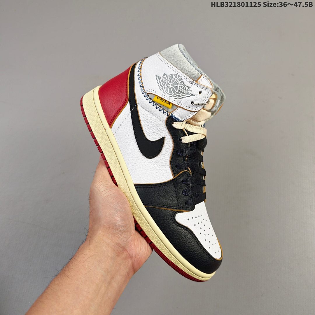 Nike Air Jordan 1 Retro High OG AJ1 · - foto 9