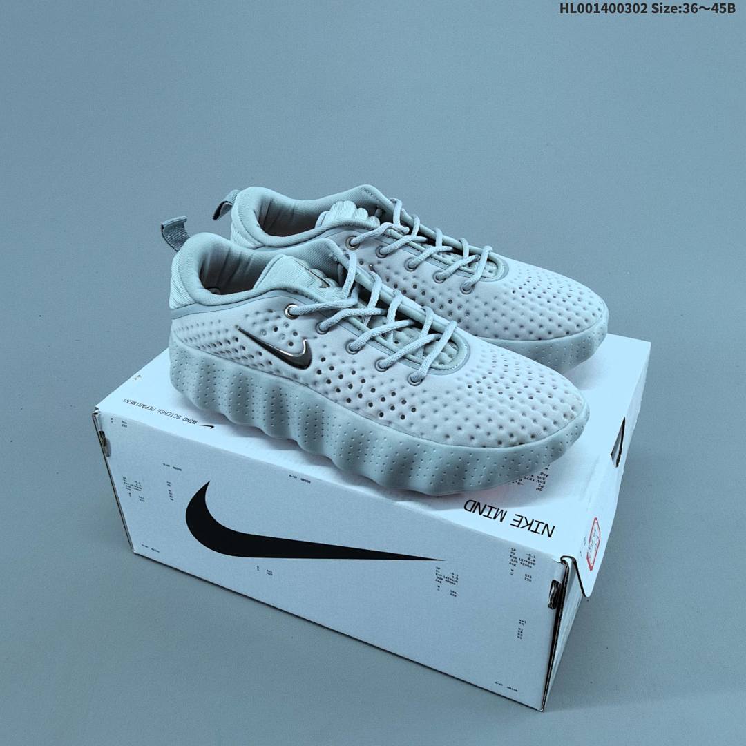 Nike Mind 002 Swoosfh Logo