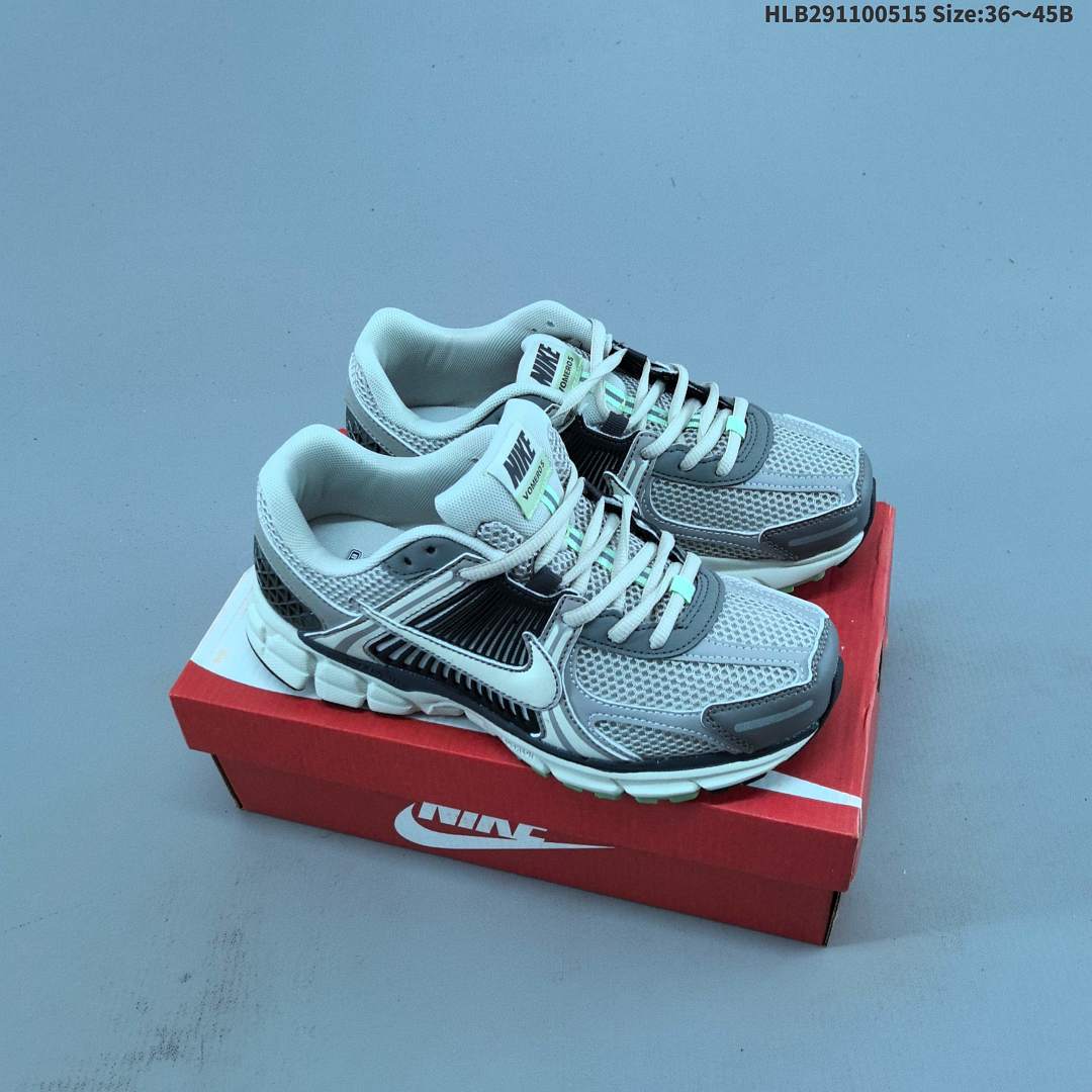 Nike Zoom Vomero 5 -002 - foto 3