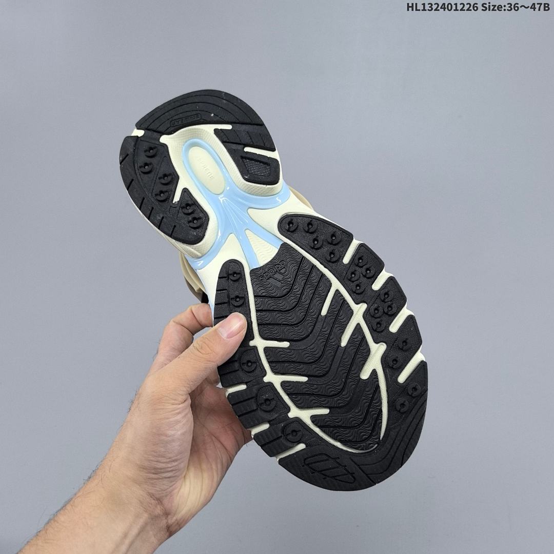 Bad Bunny x adidas originals Response CL “ ”(Bad Bunny) - foto 4