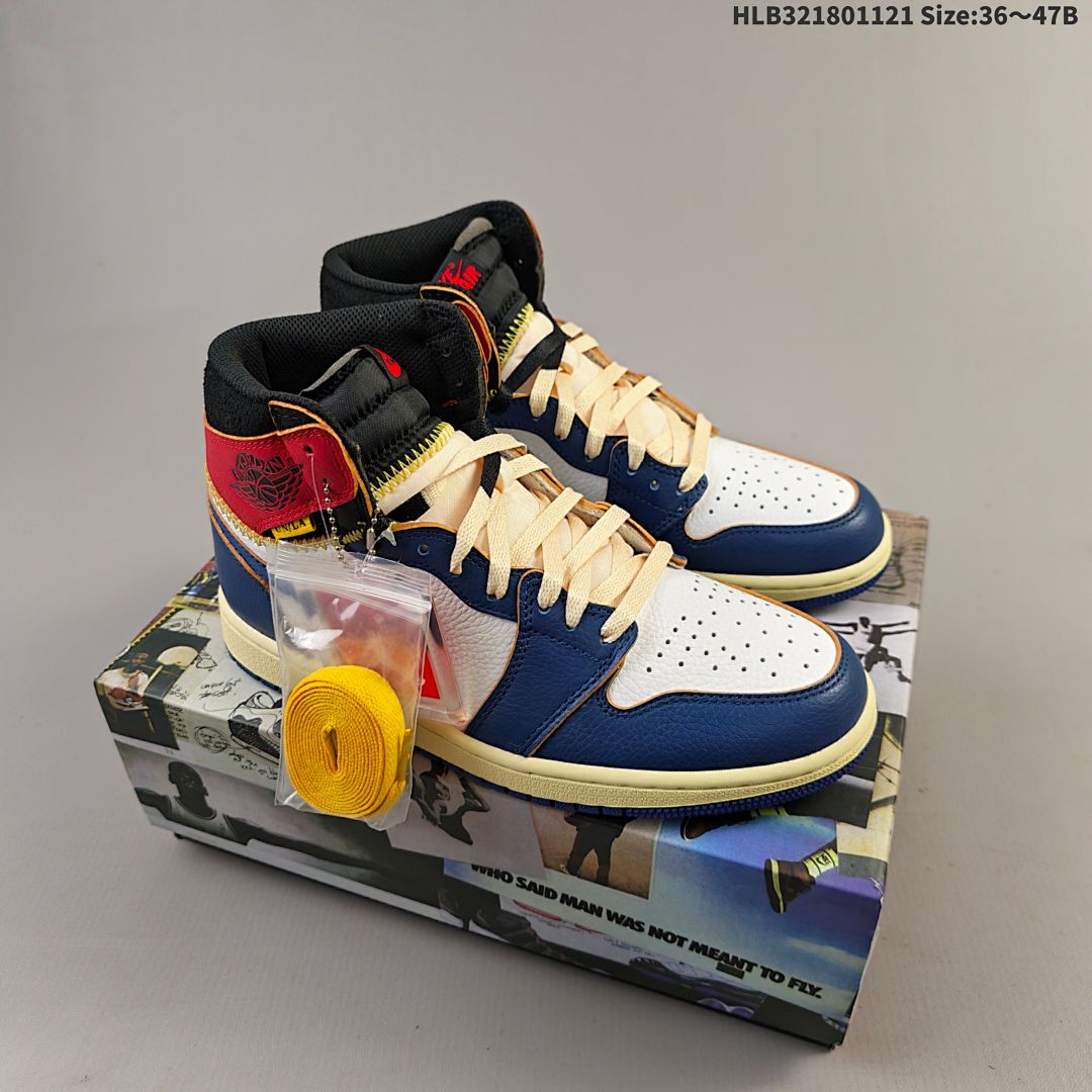 Nike Air Jordan 1 Retro High OG AJ1 · - foto 2