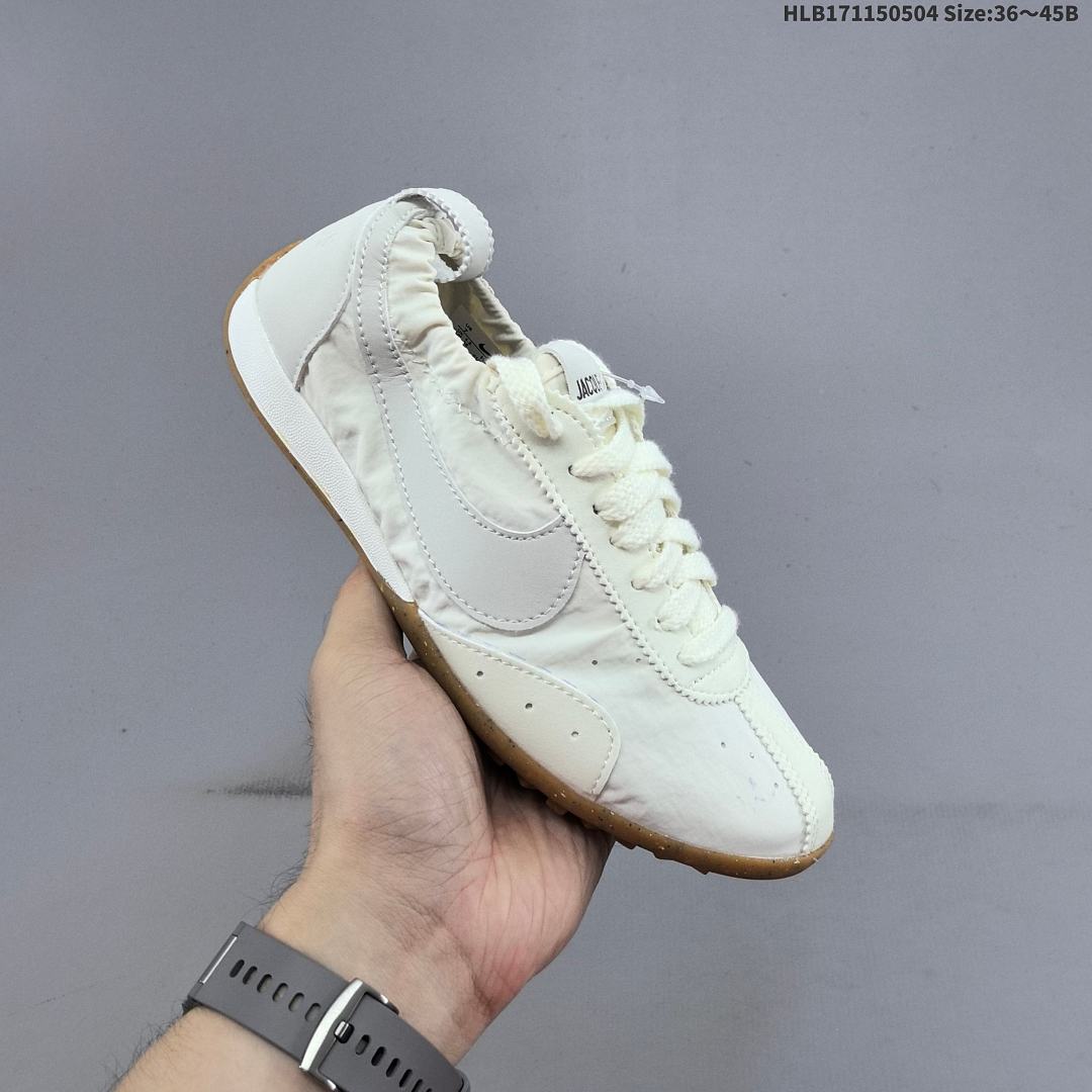 Jacquemus x Nike Moon Shoe SP - foto 3