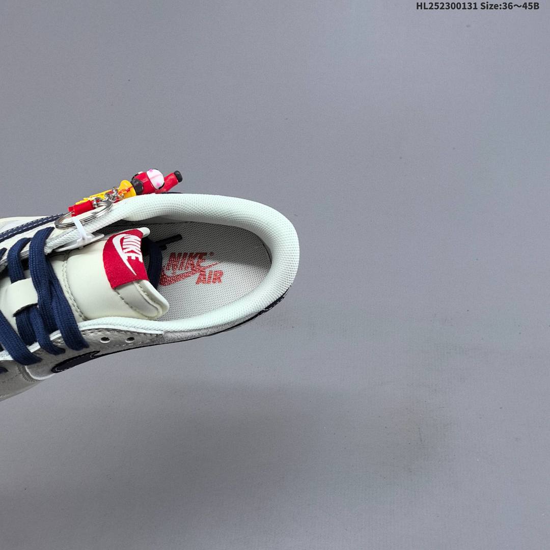 Nike Air Jordan 1 x Travis Scott AJ1 ‘DIY’ - foto 2