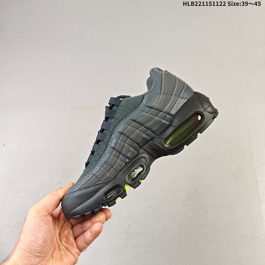 CDG x NIKE Air Max 95 Air Max 95 · Nike Air Max 95 - foto 8