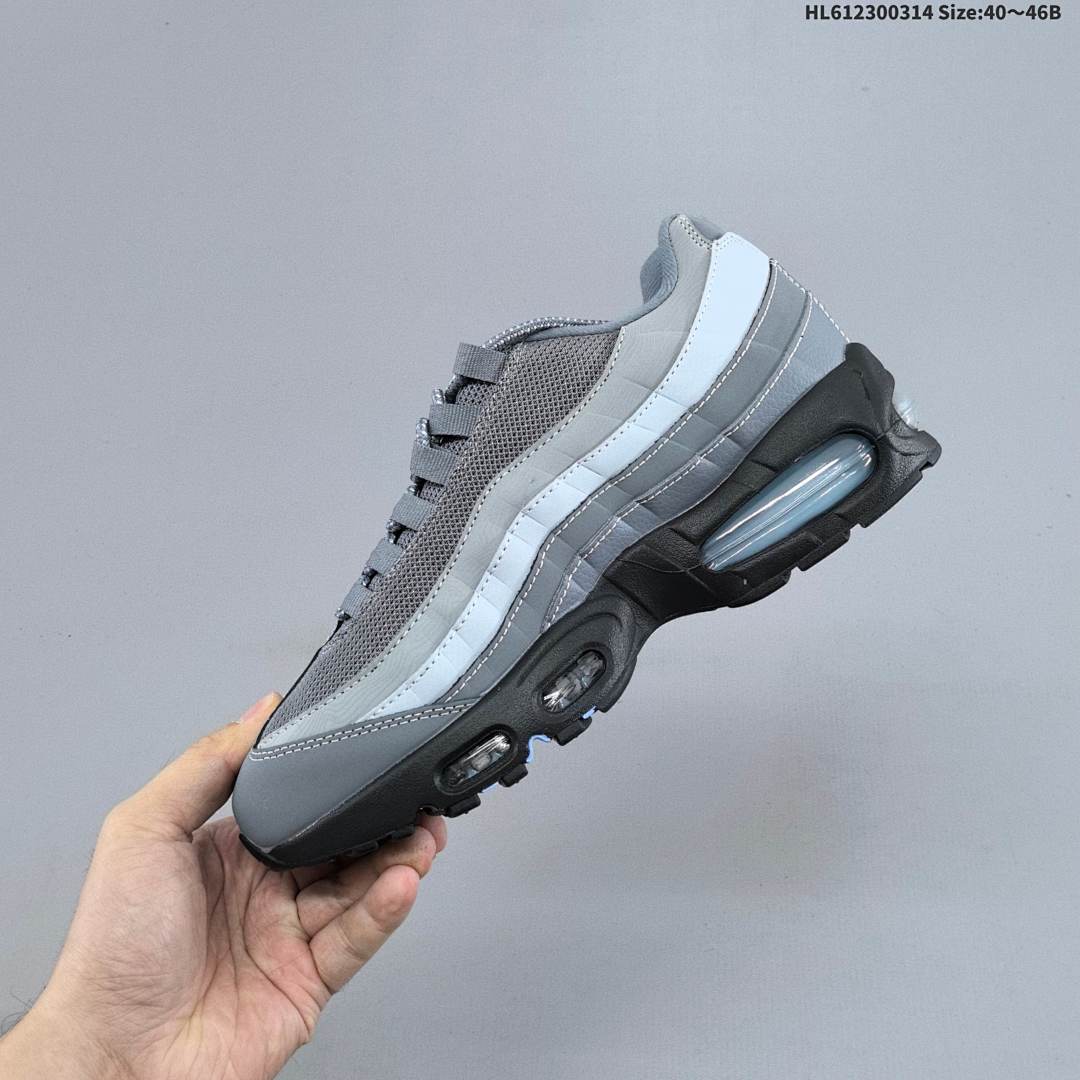 NIKE AIR MAX 95 SP - foto 4