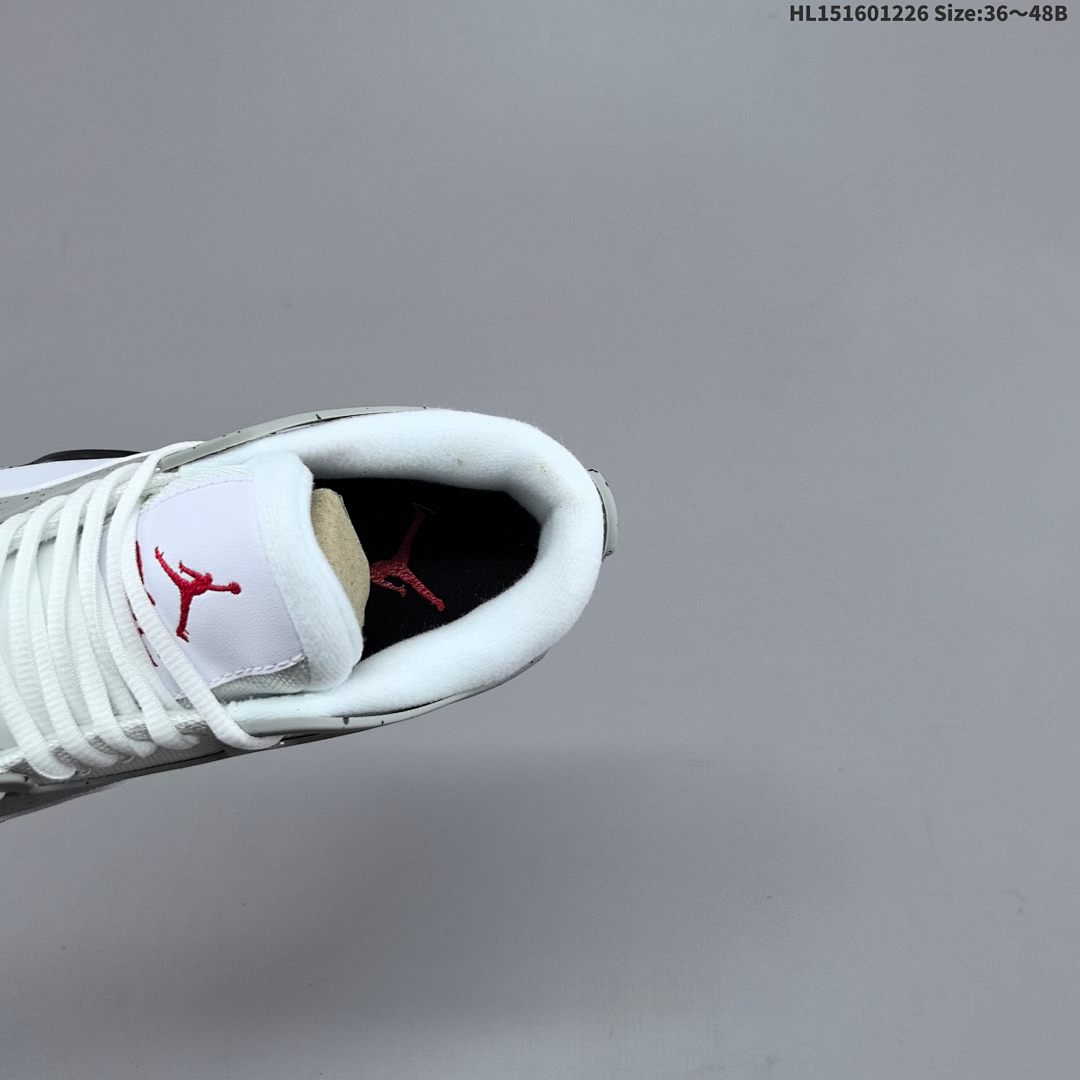 Nike Air Jordan 4 RM 121 - foto 2