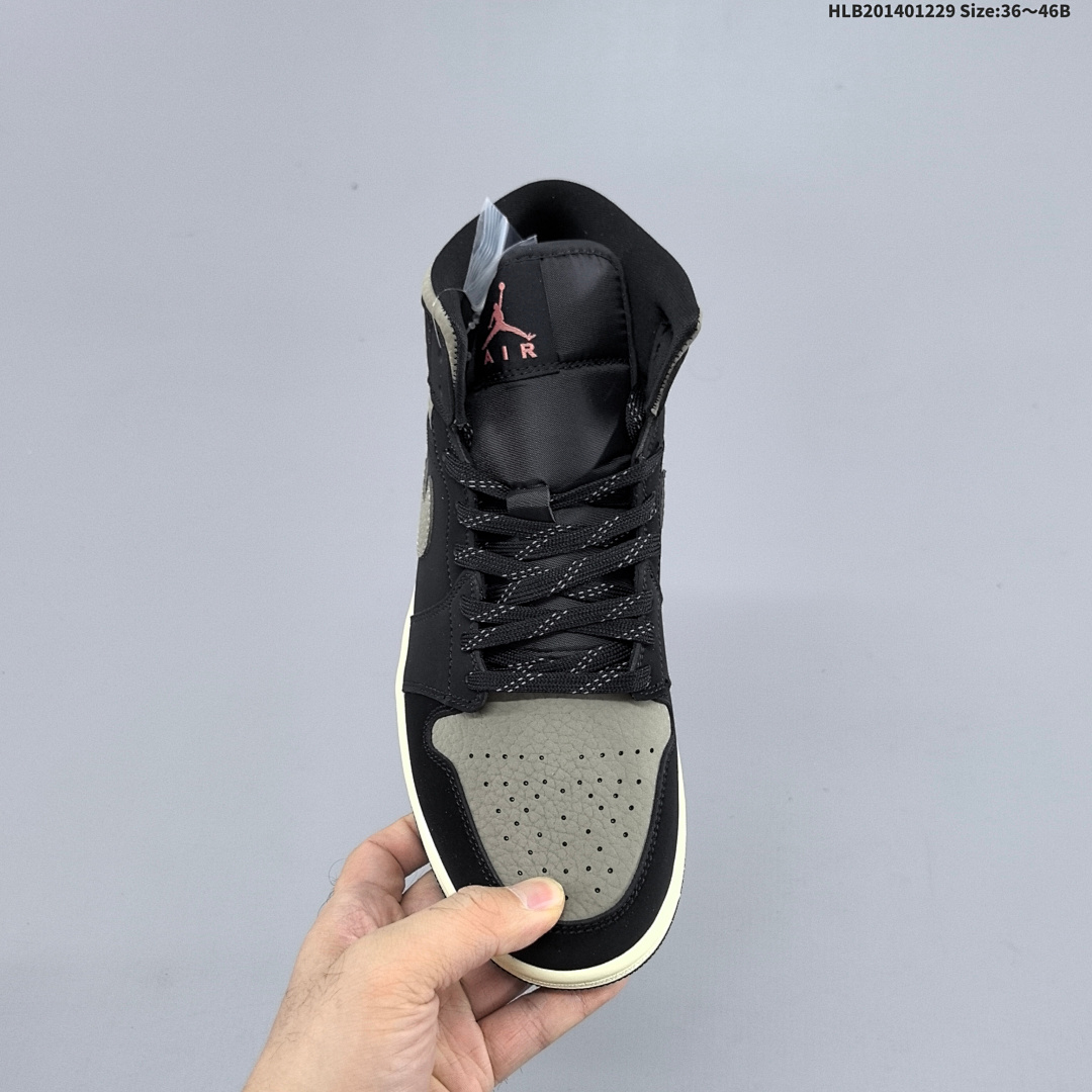 Air Jordan 1 High OG "Sail University Red" AJ1 1 aj1 1 - foto 6