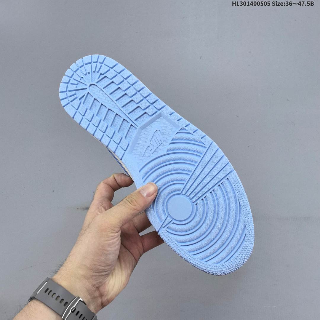 Nike AIR JORDAN 1 RETRO HIGH OG “AJ1 · -102 36.5 37 - foto 7
