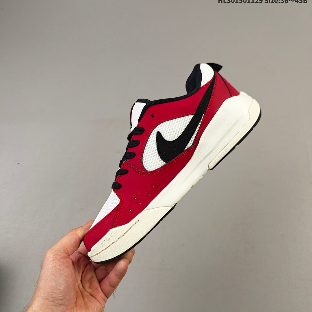Nike Air Jordan CMFT Era -100 HL301501129 Size 45B - foto 3