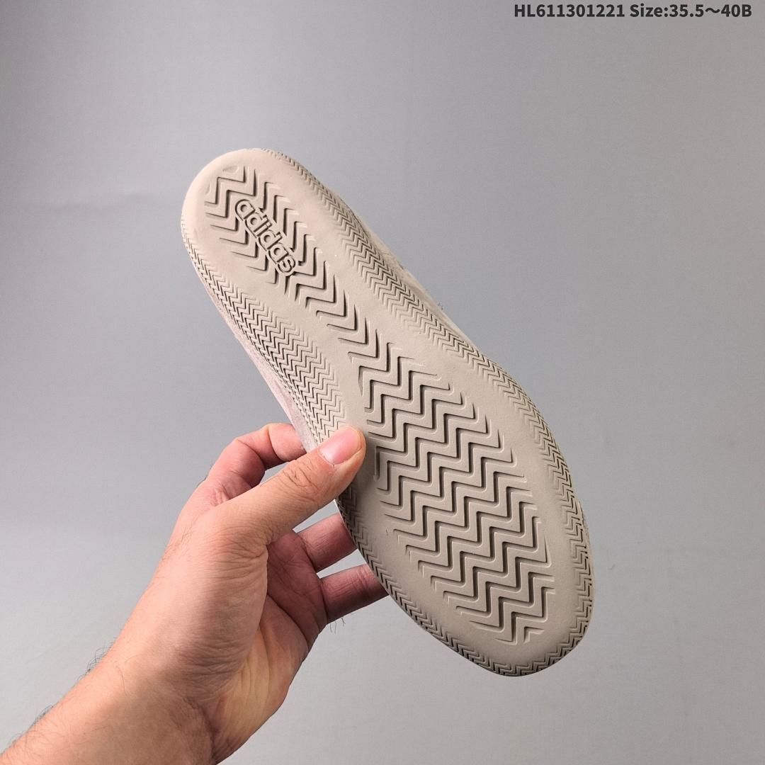 ADIDAS URBAN REVERIE ID Size .5 40B - foto 4