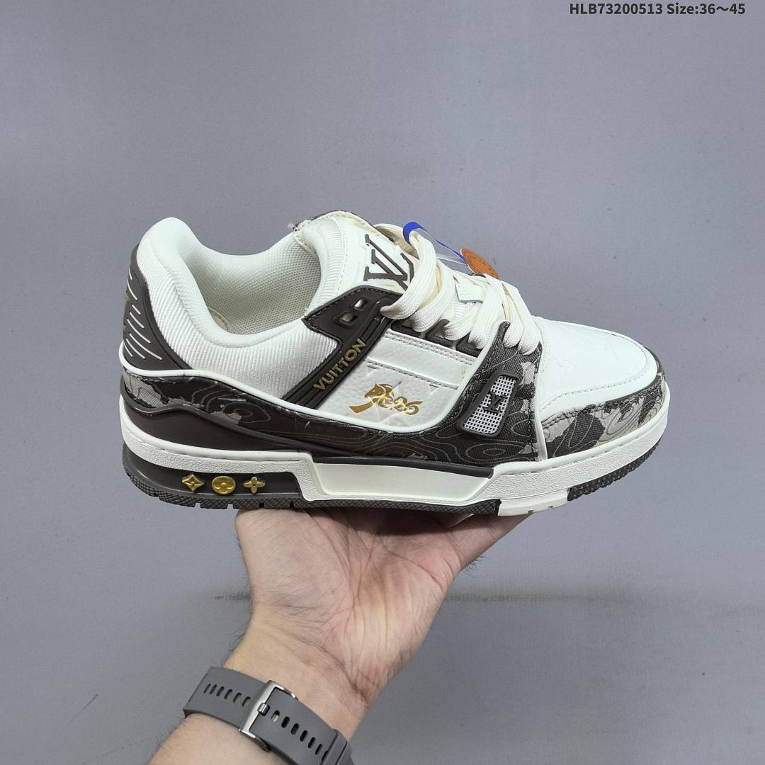 Louis Vuitton LV 3D - foto 2