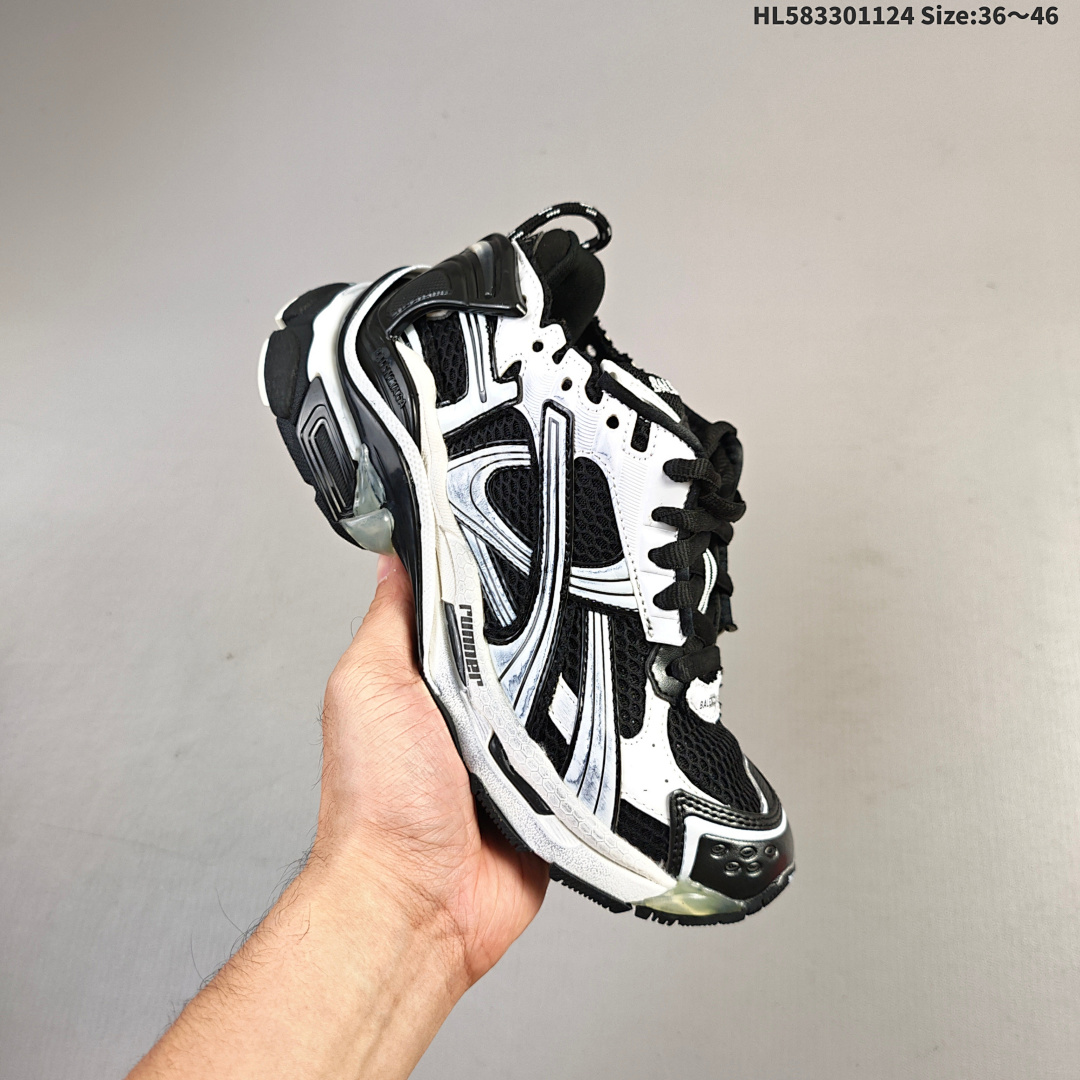 T1 BALENCIAGA Runner Sneaker Balenciaga - foto 9