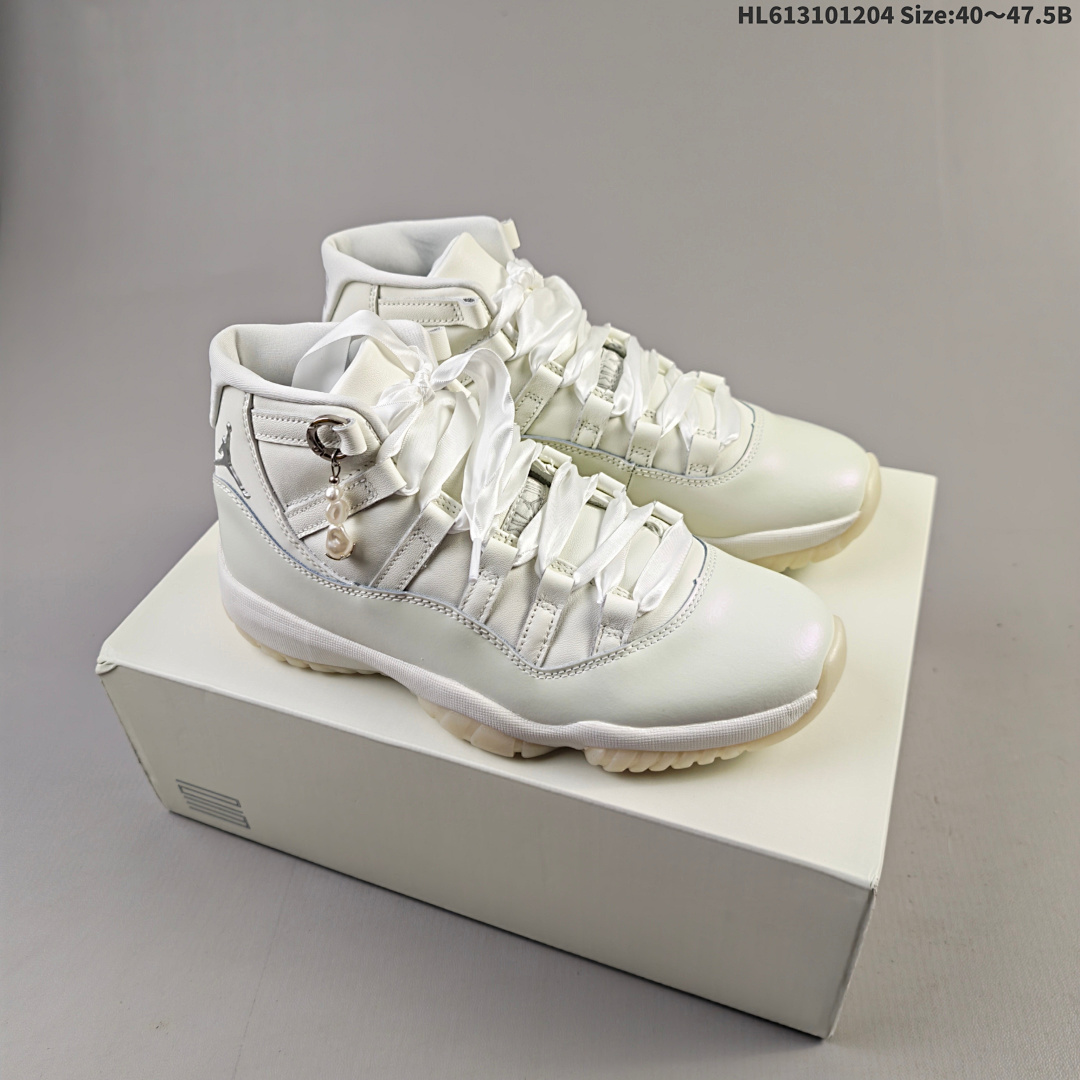 Nike Air Jordan 11 Retro Concord AJ11 ·