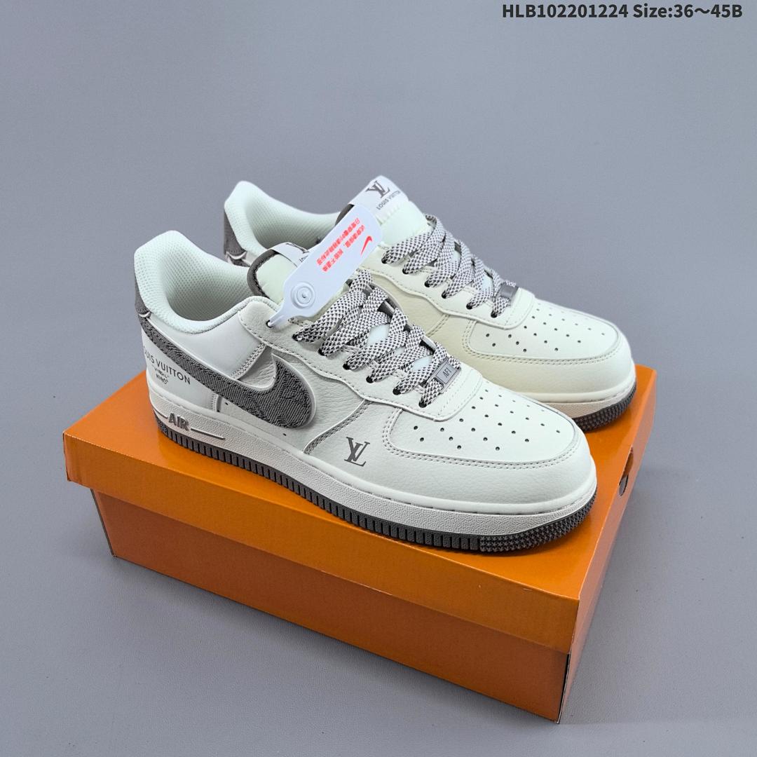 Nike Air Force1 07 low SM666