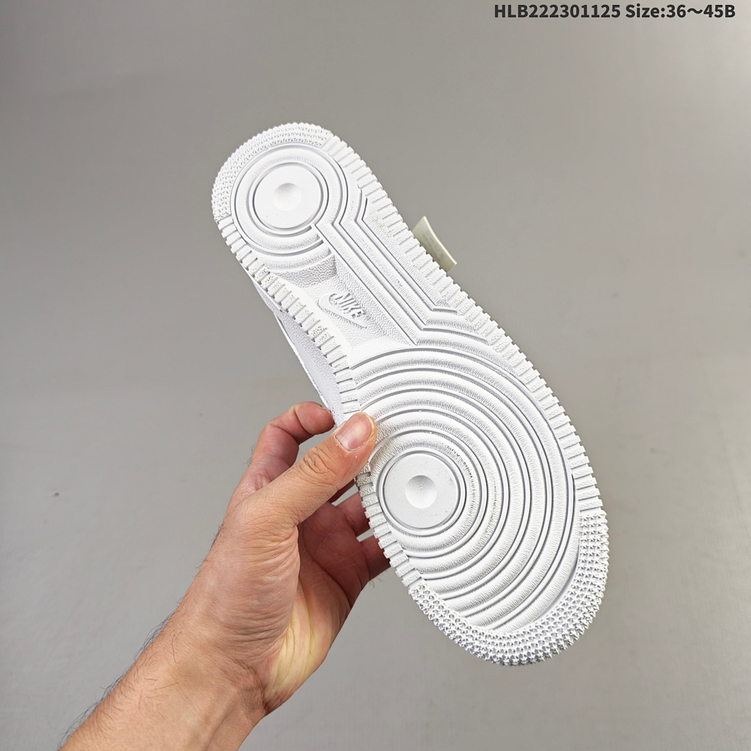 NIKE AIR FORCE 1‘07 -113 Siz - foto 5