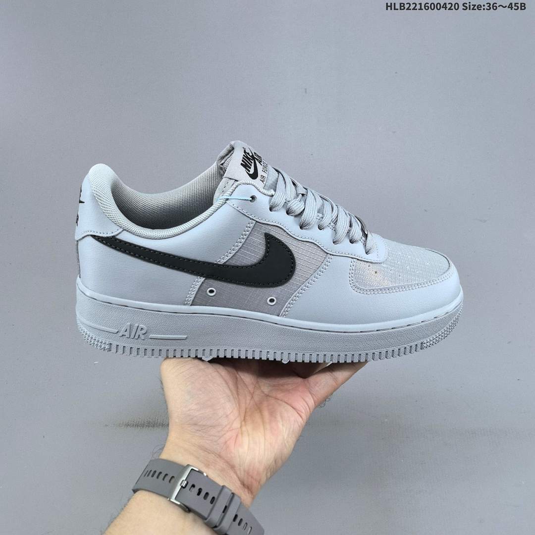 NIKE AIR FORCE 1‘07 -555 - foto 4